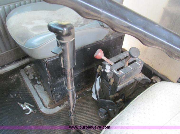 image for item F4551 1990 Kenworth T600 dump truck