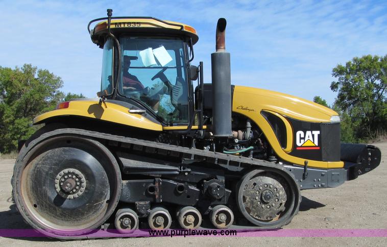 image for item F5517 2005 Caterpillar Challenger MT835 tractor