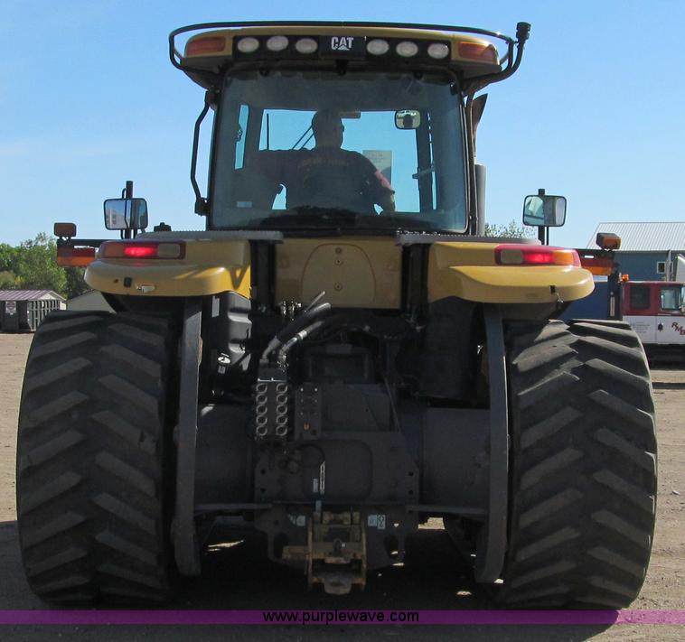 image for item F5517 2005 Caterpillar Challenger MT835 tractor
