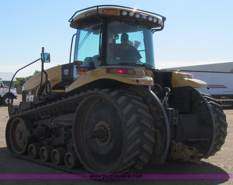 image for item F5517 2005 Caterpillar Challenger MT835 tractor