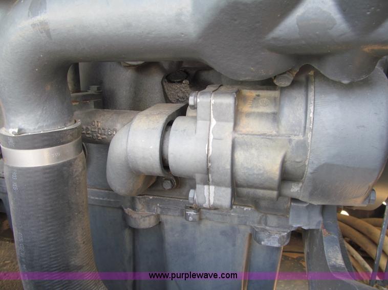 image for item F5517 2005 Caterpillar Challenger MT835 tractor