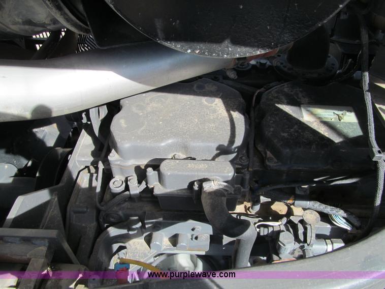 image for item F5517 2005 Caterpillar Challenger MT835 tractor