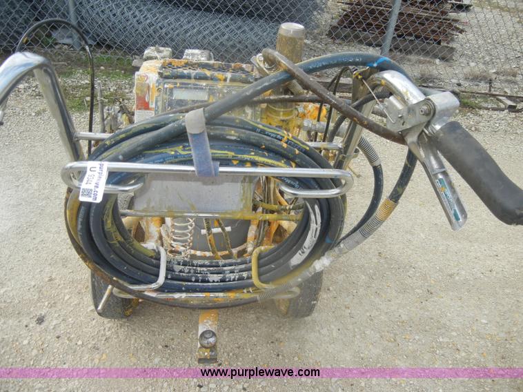 image for item U9344 Graco Line Laser 5900 paint striper