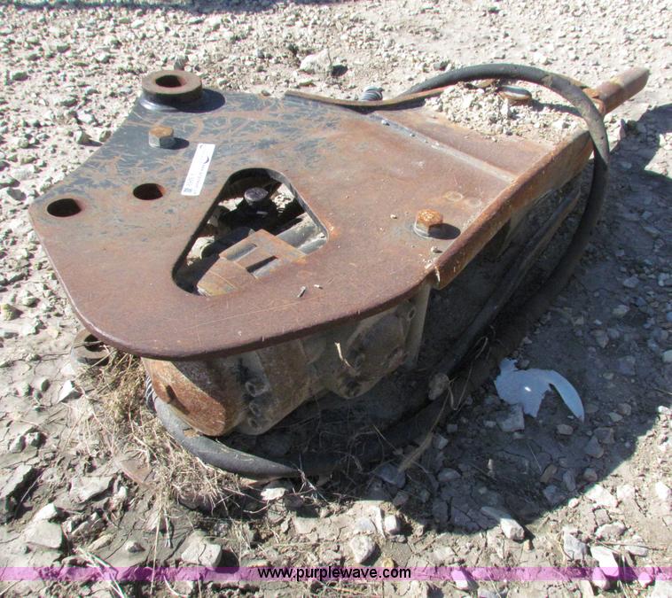 image for item V9269 Hydraulic concrete breaker