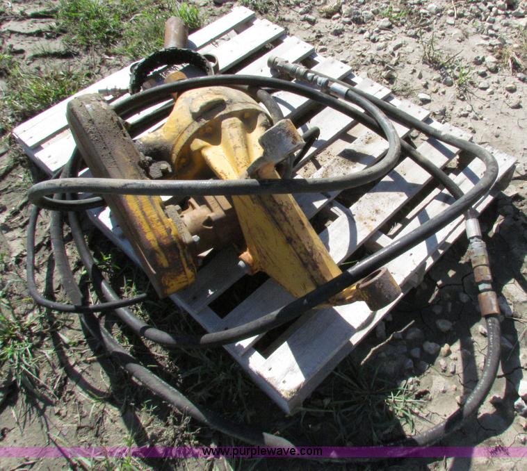 image for item V9270 Post hole auger