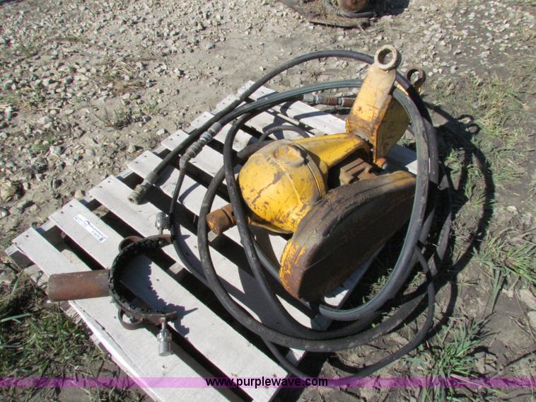 image for item V9270 Post hole auger