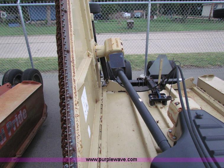 image for item B7442 2003 Land Pride RCB6010 rotary mower