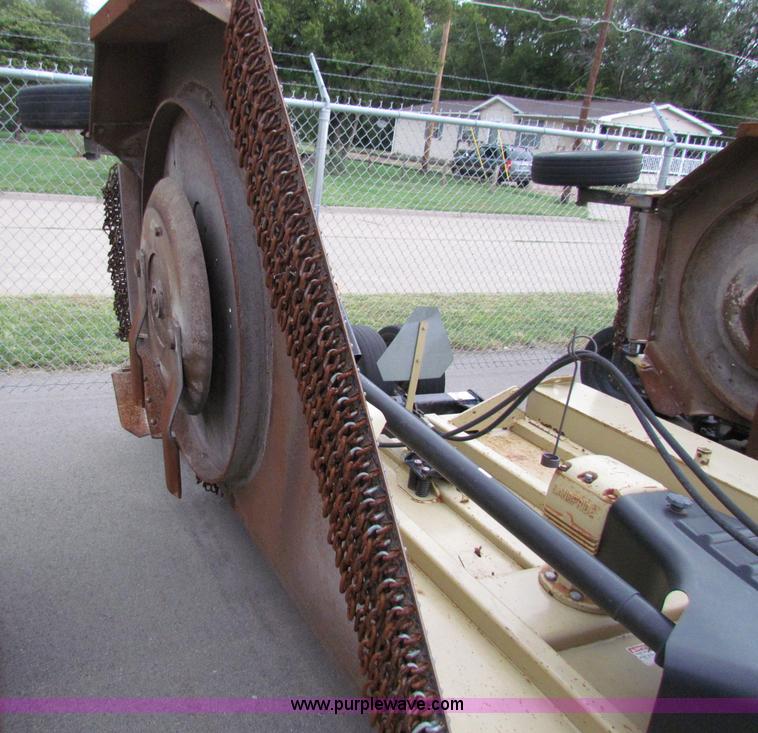 image for item B7442 2003 Land Pride RCB6010 rotary mower