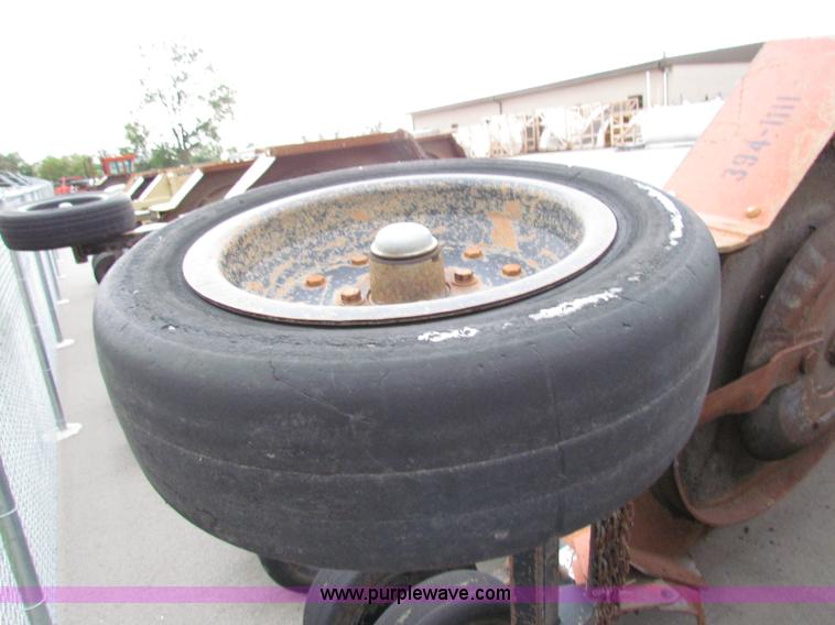image for item B7443 2002 Land Pride RCB6010 rotary mower