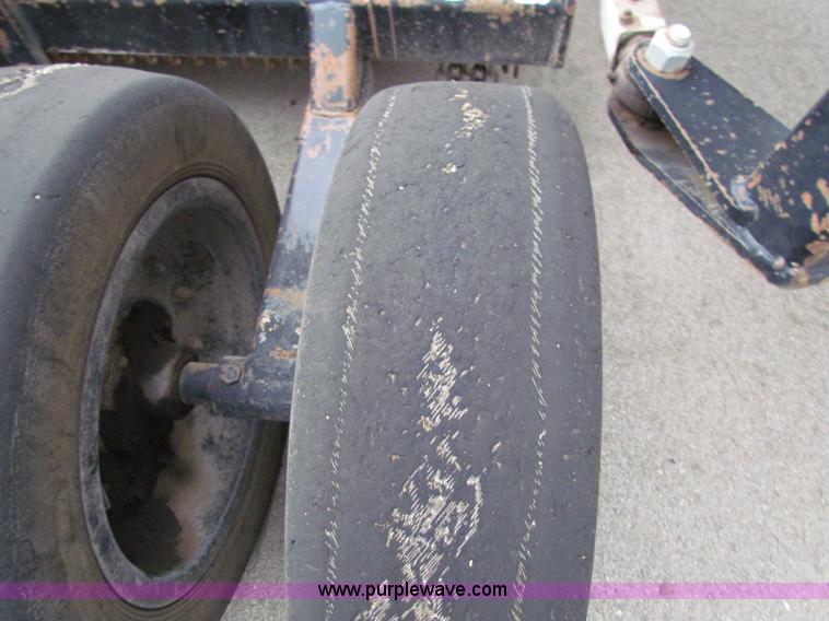 image for item B7443 2002 Land Pride RCB6010 rotary mower