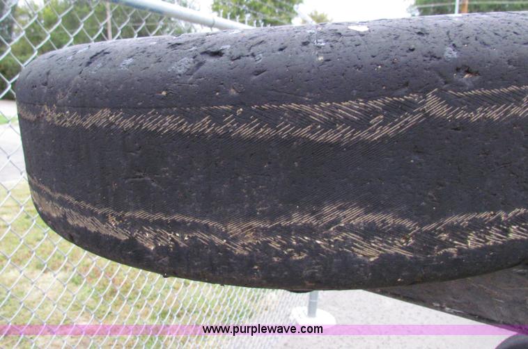 image for item B7448 2003 Land Pride RCB6010 rotary mower