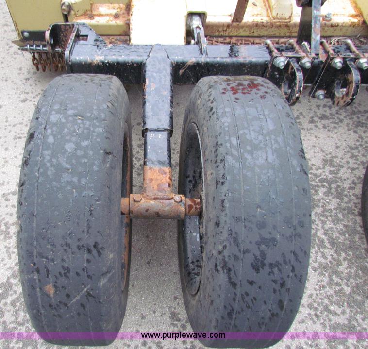 image for item B7449 2003 Land Pride RCB6010 rotary mower
