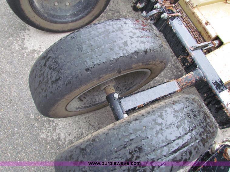 image for item B7451 2003 Land Pride RCB6010 rotary mower