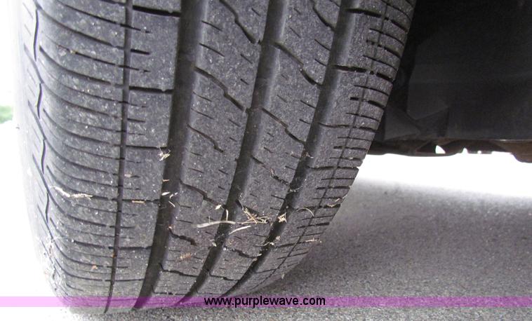 image for item B7453 2002 Chevrolet Cavalier