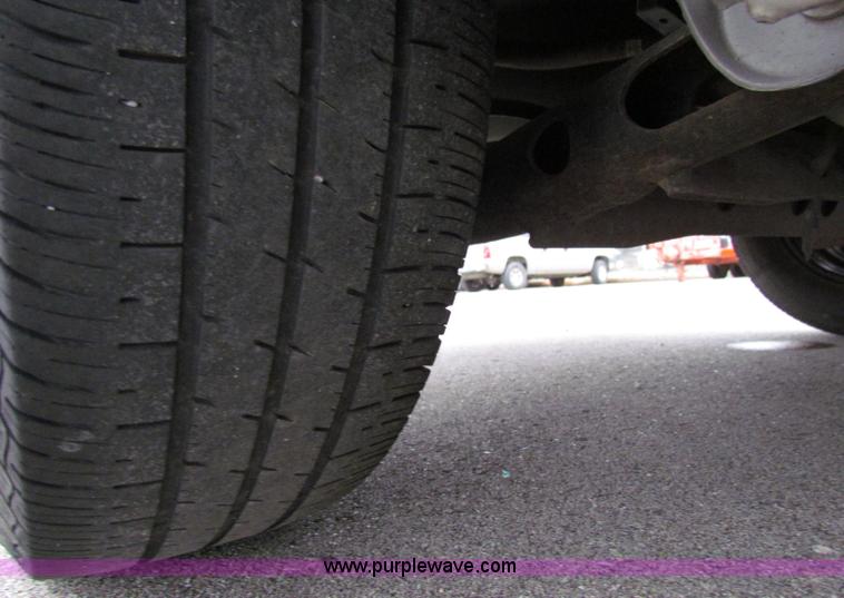 image for item B7453 2002 Chevrolet Cavalier