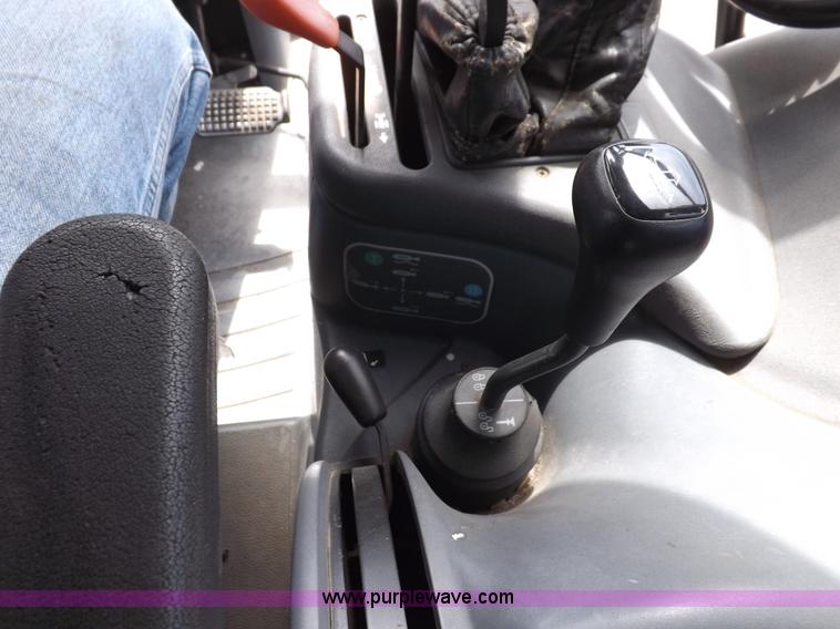 image for item C2813 1999 New Holland TS100 tractor