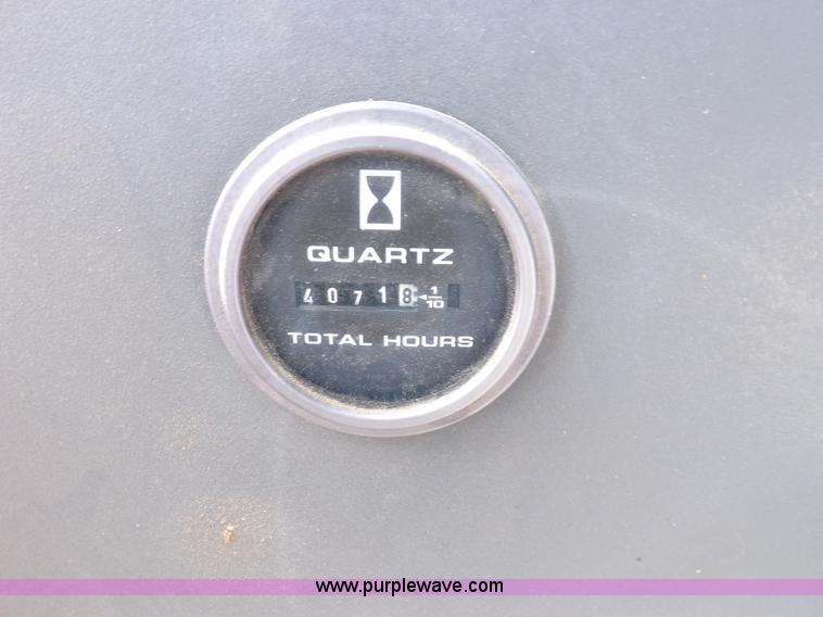 image for item C2814 1997 New Holland 7740SL MFWD tractor