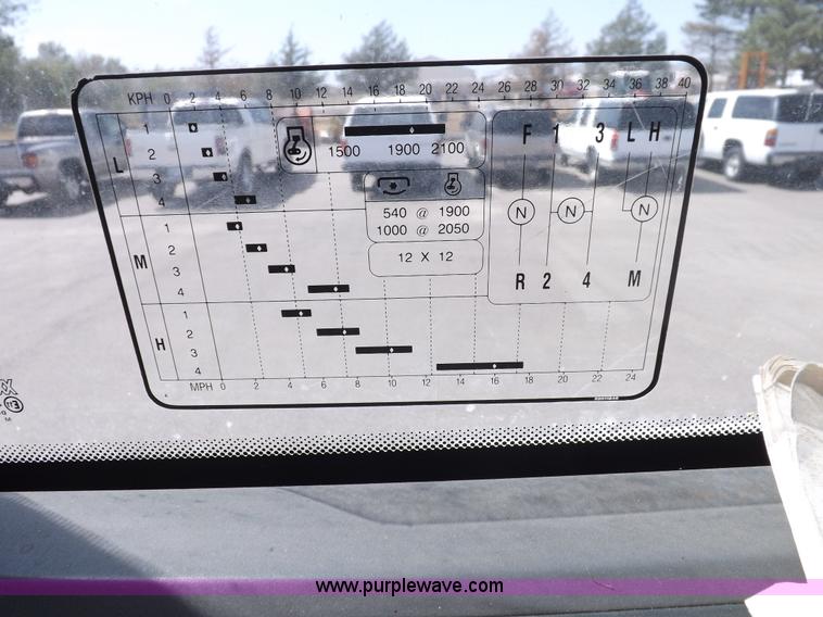 image for item C2814 1997 New Holland 7740SL MFWD tractor