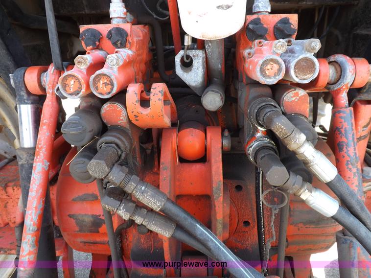 image for item C2814 1997 New Holland 7740SL MFWD tractor