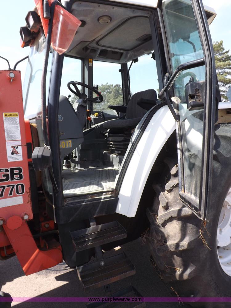 image for item C2815 1997 New Holland 7740SL MFWD tractor