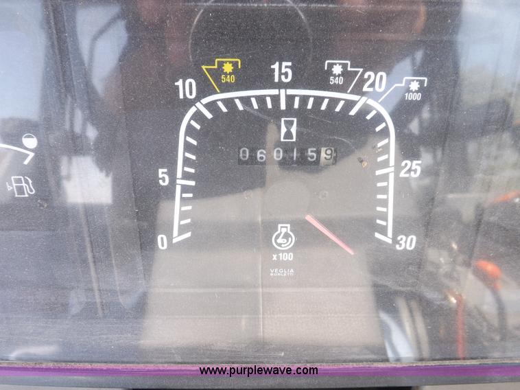 image for item C2815 1997 New Holland 7740SL MFWD tractor