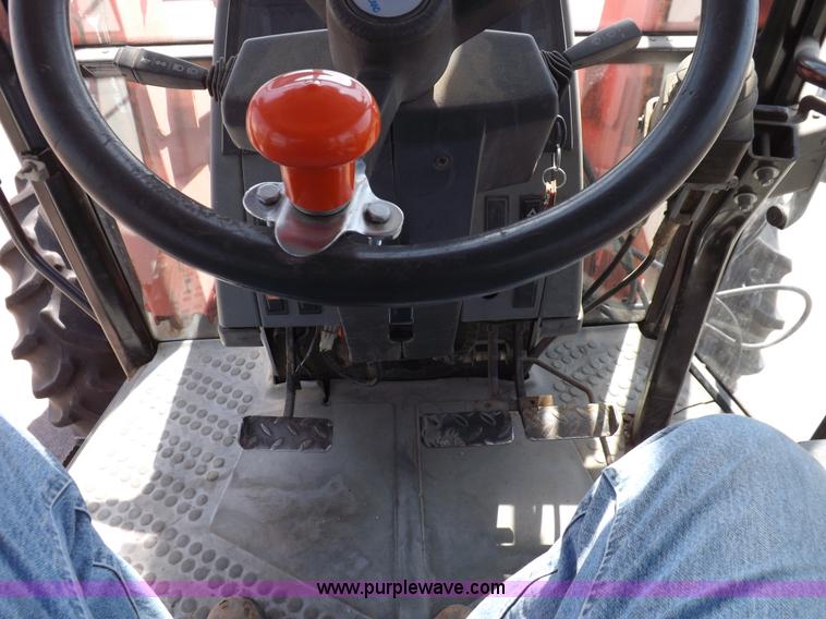 image for item C2815 1997 New Holland 7740SL MFWD tractor