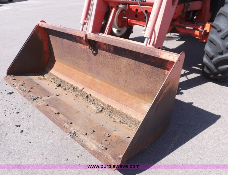 image for item C2815 1997 New Holland 7740SL MFWD tractor