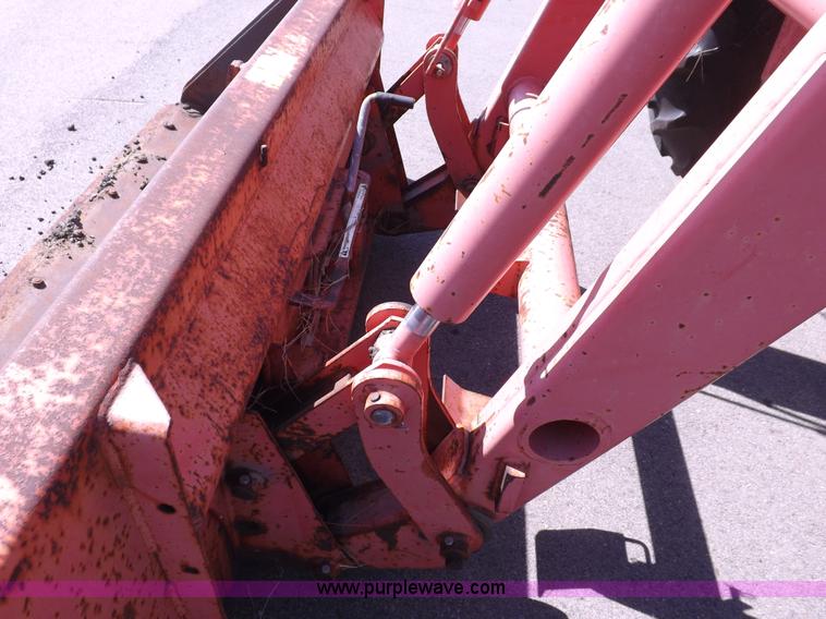 image for item C2815 1997 New Holland 7740SL MFWD tractor