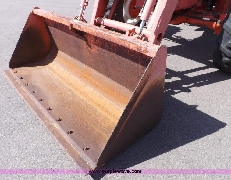 image for item C2816 1997 New Holland 7740SL MFWD tractor