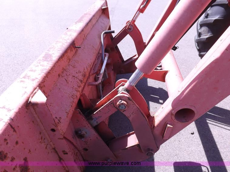 image for item C2816 1997 New Holland 7740SL MFWD tractor