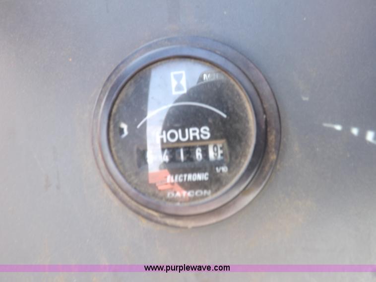 image for item C2818 1996 New Holland 7740SL MFWD tractor