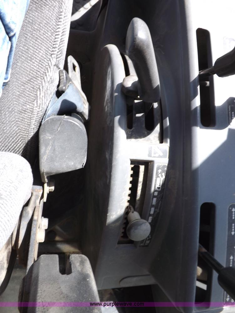 image for item C2818 1996 New Holland 7740SL MFWD tractor