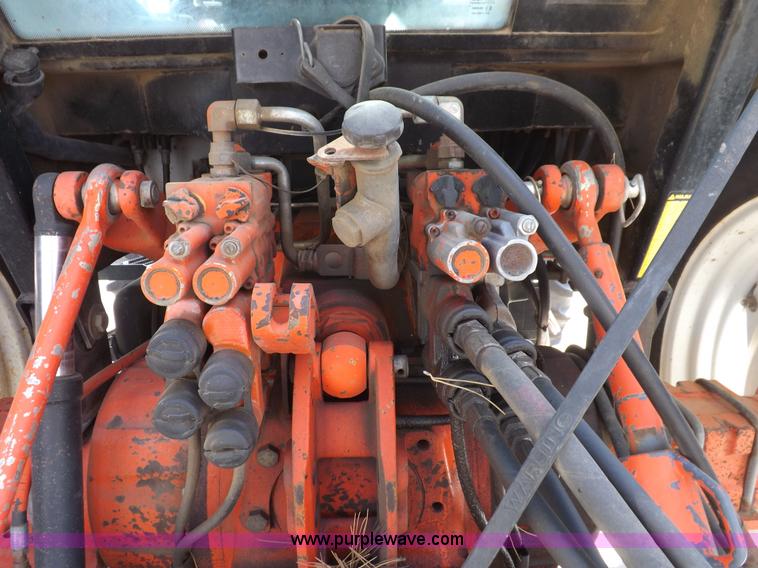 image for item C2818 1996 New Holland 7740SL MFWD tractor