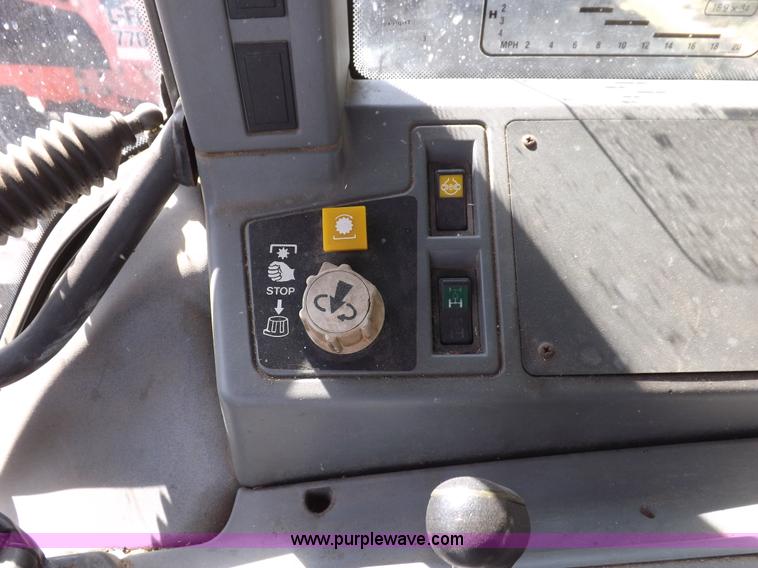 image for item C2819 1996 New Holland 7740SL MFWD tractor