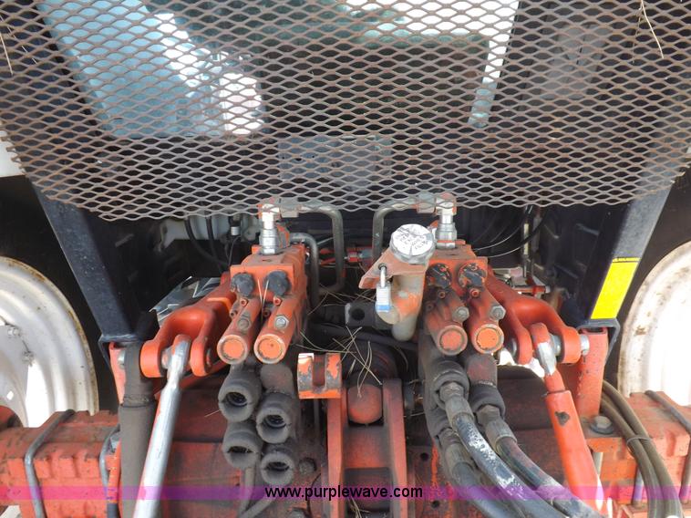 image for item C2819 1996 New Holland 7740SL MFWD tractor