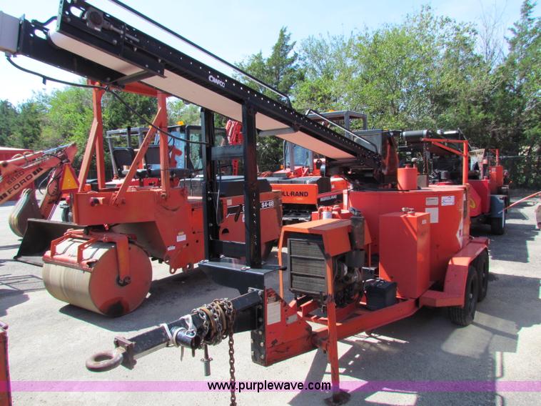 image for item E8029 1993 Craft Co EZ-200 crack seal machine