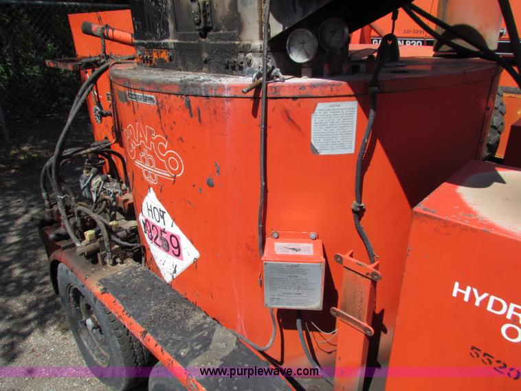 image for item E8029 1993 Craft Co EZ-200 crack seal machine