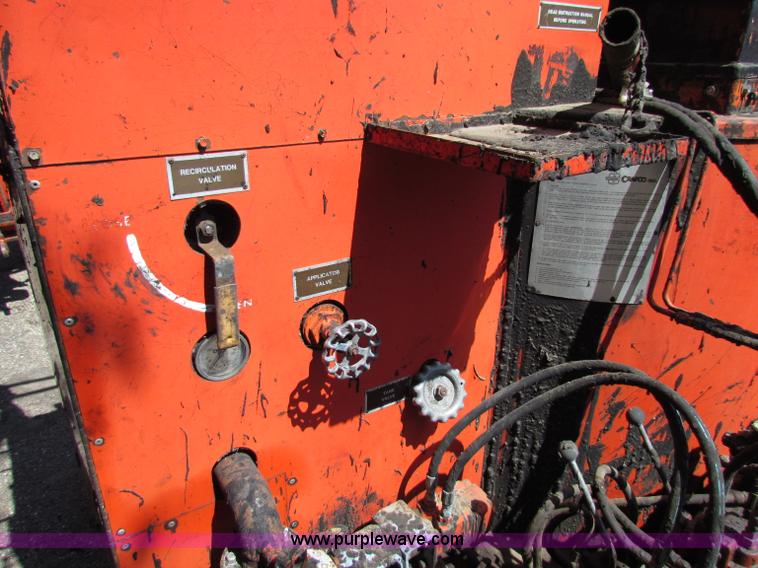 image for item E8029 1993 Craft Co EZ-200 crack seal machine