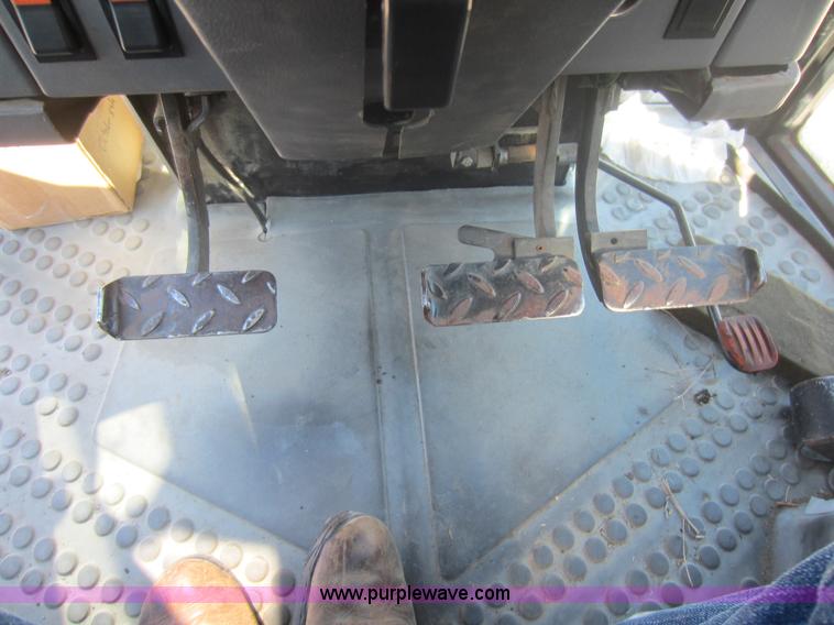 image for item F6515 1997 New Holland 6640SL tractor