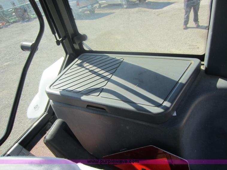 image for item F6515 1997 New Holland 6640SL tractor