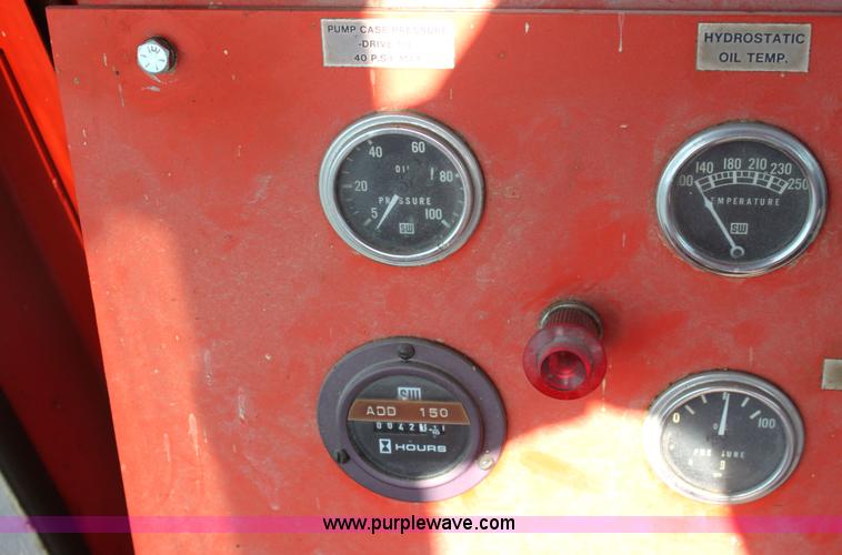 image for item G4730 1991 Athey 7-125 force feed loader