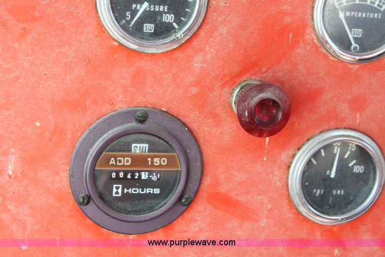 image for item G4730 1991 Athey 7-125 force feed loader