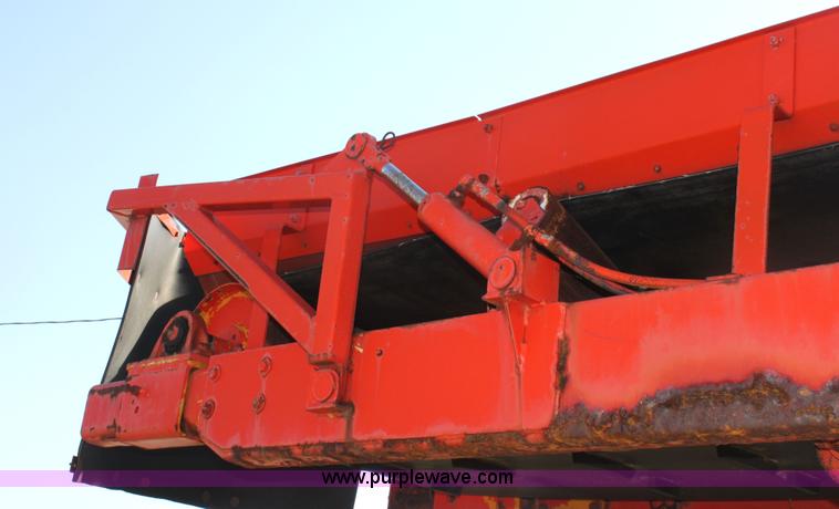 image for item G4730 1991 Athey 7-125 force feed loader