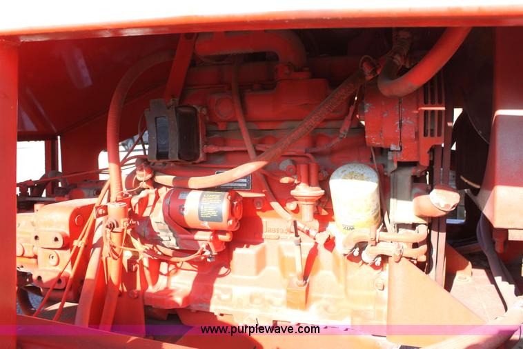 image for item G4730 1991 Athey 7-125 force feed loader