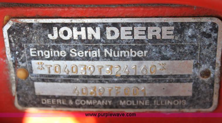 image for item G4730 1991 Athey 7-125 force feed loader