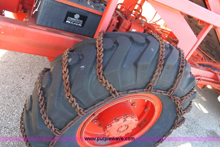 image for item G4730 1991 Athey 7-125 force feed loader