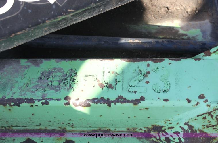 image for item G4732 2003 Schulte XH1000 rotary mower