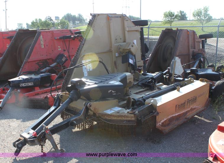 image for item G4735 2005 Land Pride RCB6010 rotary mower