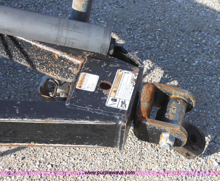 image for item G4735 2005 Land Pride RCB6010 rotary mower