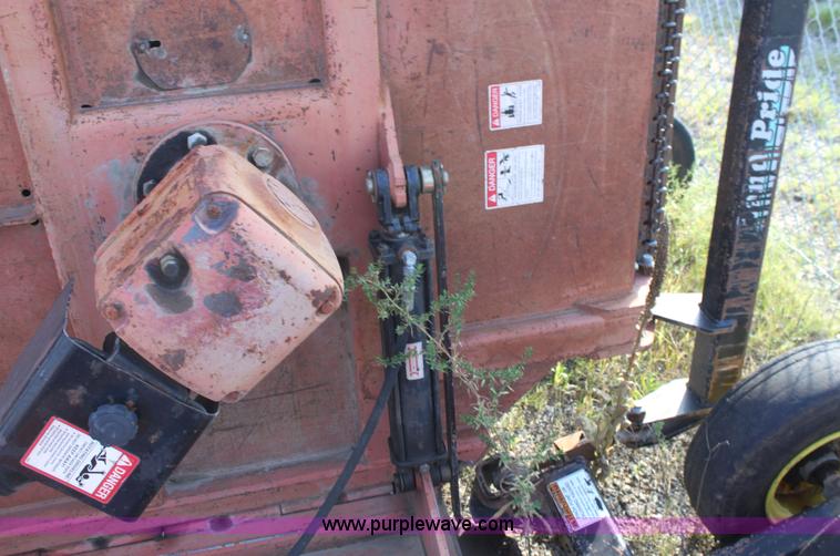 image for item G4736 2002 Land Pride RCB6010 rotary mower